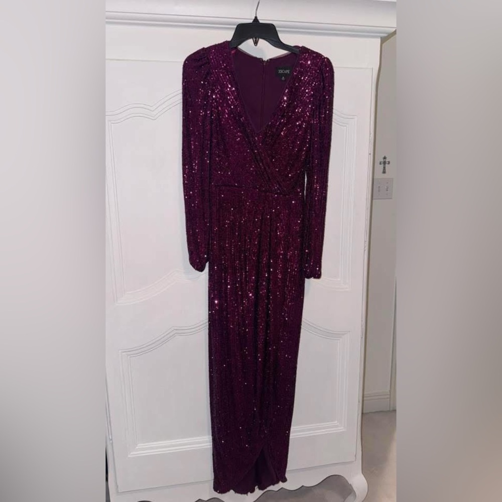 XSCAPE Burgundy Sequined Evening Gown. Worn once/Excellent Condition Size 6